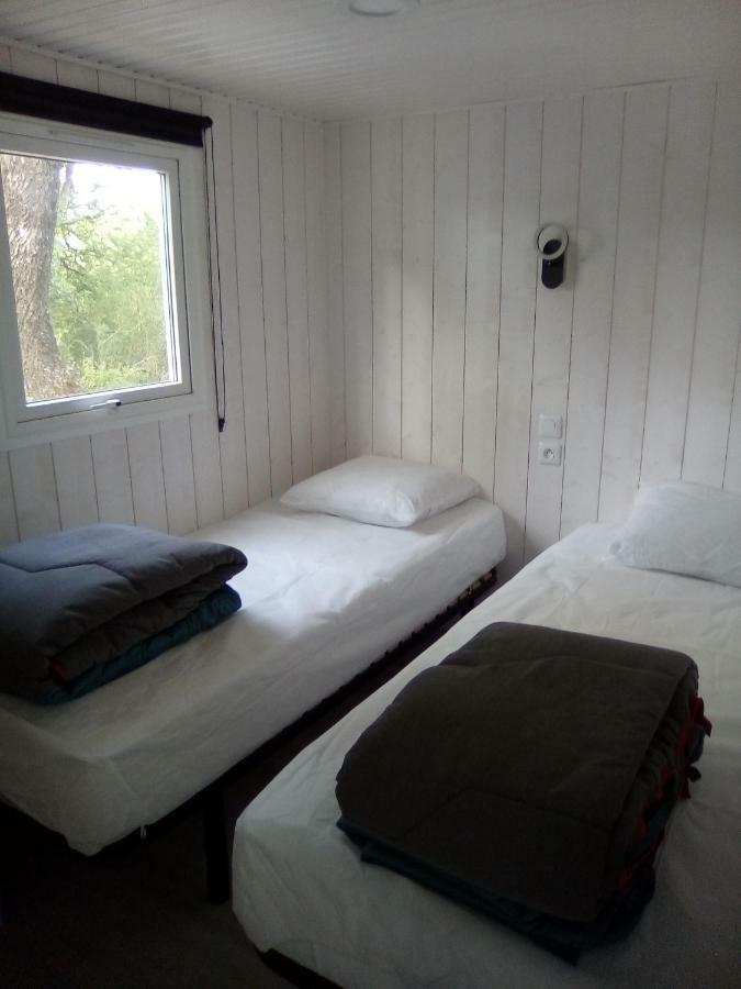 Hotel Camping Les Peupliers Saint-Pere-en-Retz Esterno foto